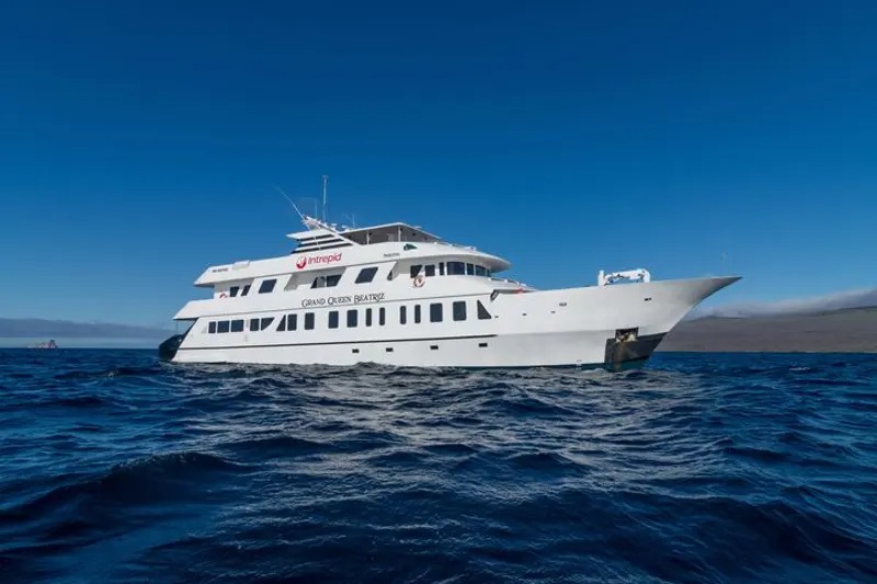 Classic Galapagos: Southern Islands (Grand Queen Beatriz)